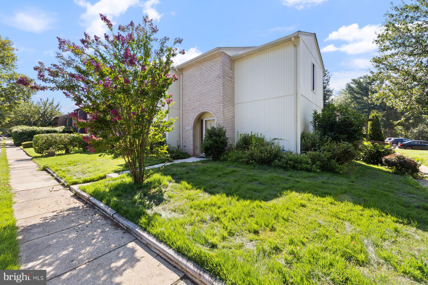 19422 THOMAS FARM RD