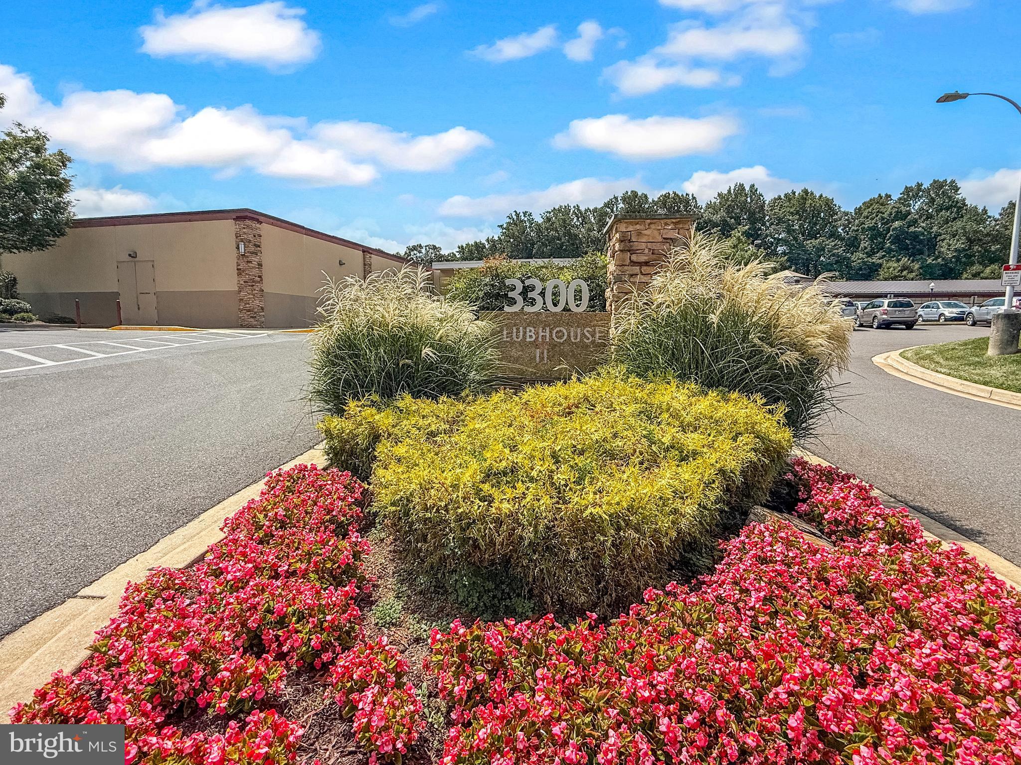 15310 Pine Orchard Dr #84-3c