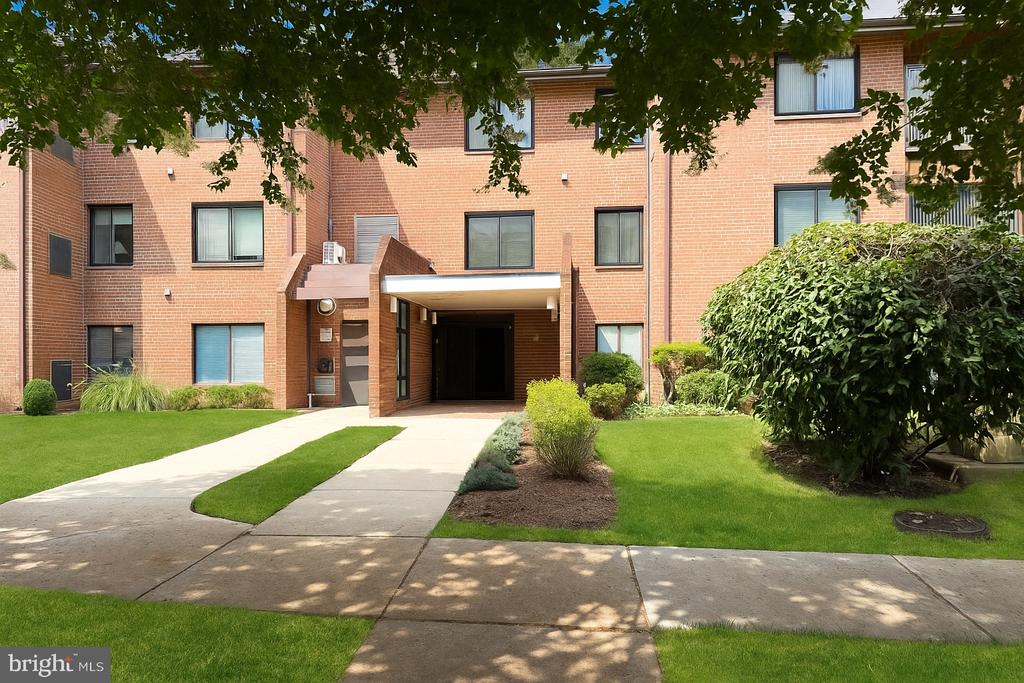 15310 Pine Orchard Dr #84-3c