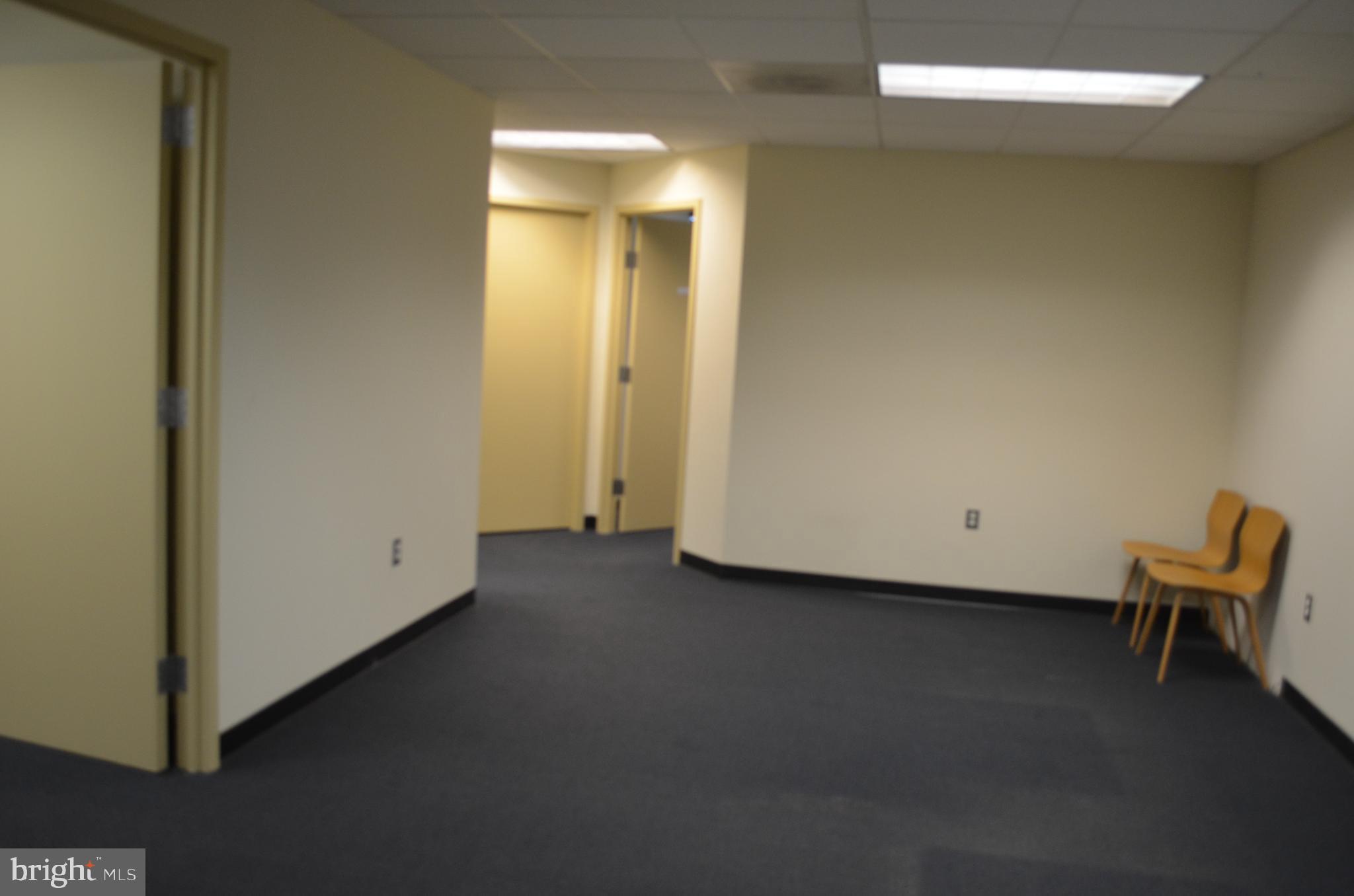 438 N FREDERICK AVENUE 435