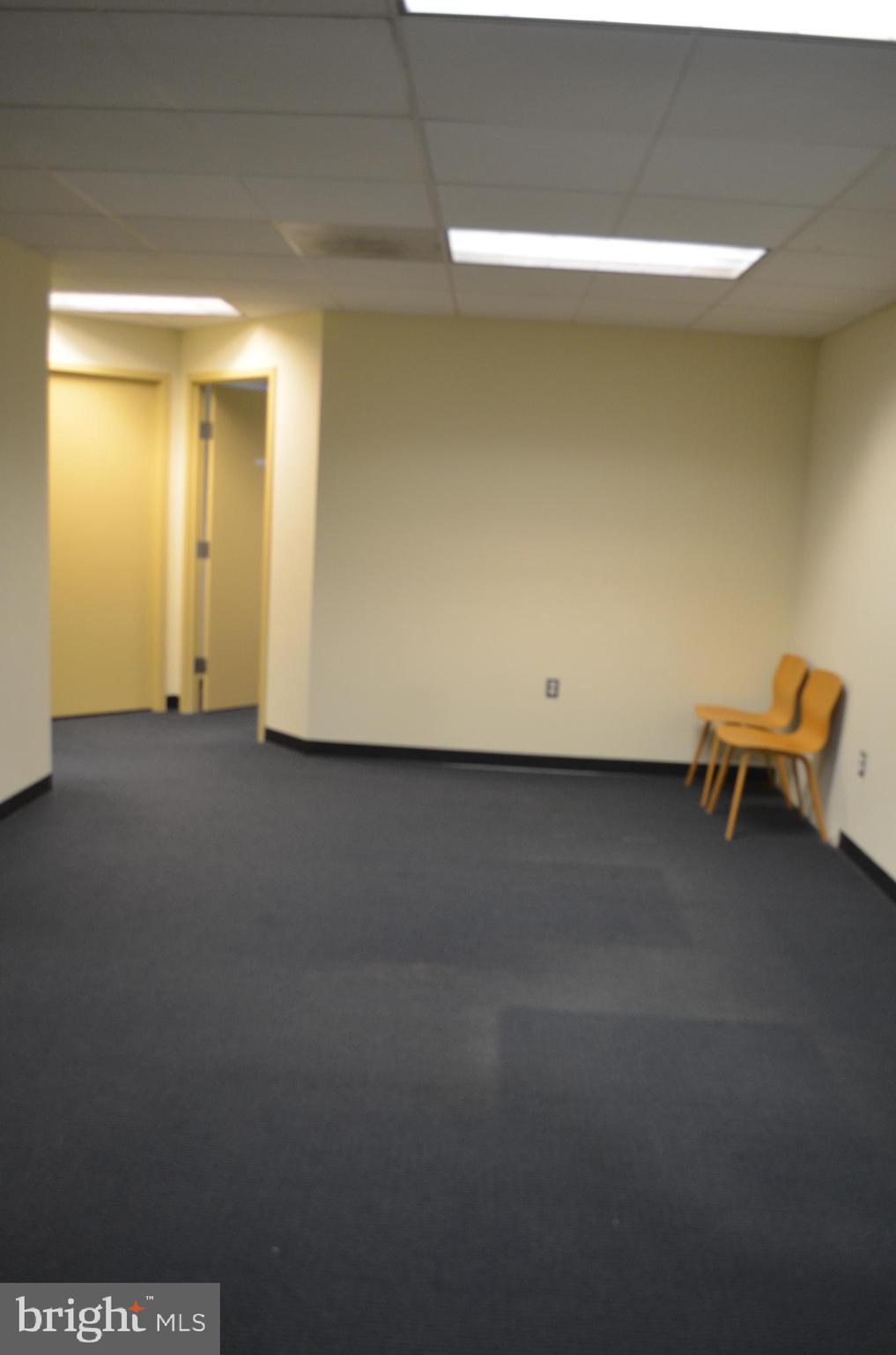 438 N FREDERICK AVENUE 435