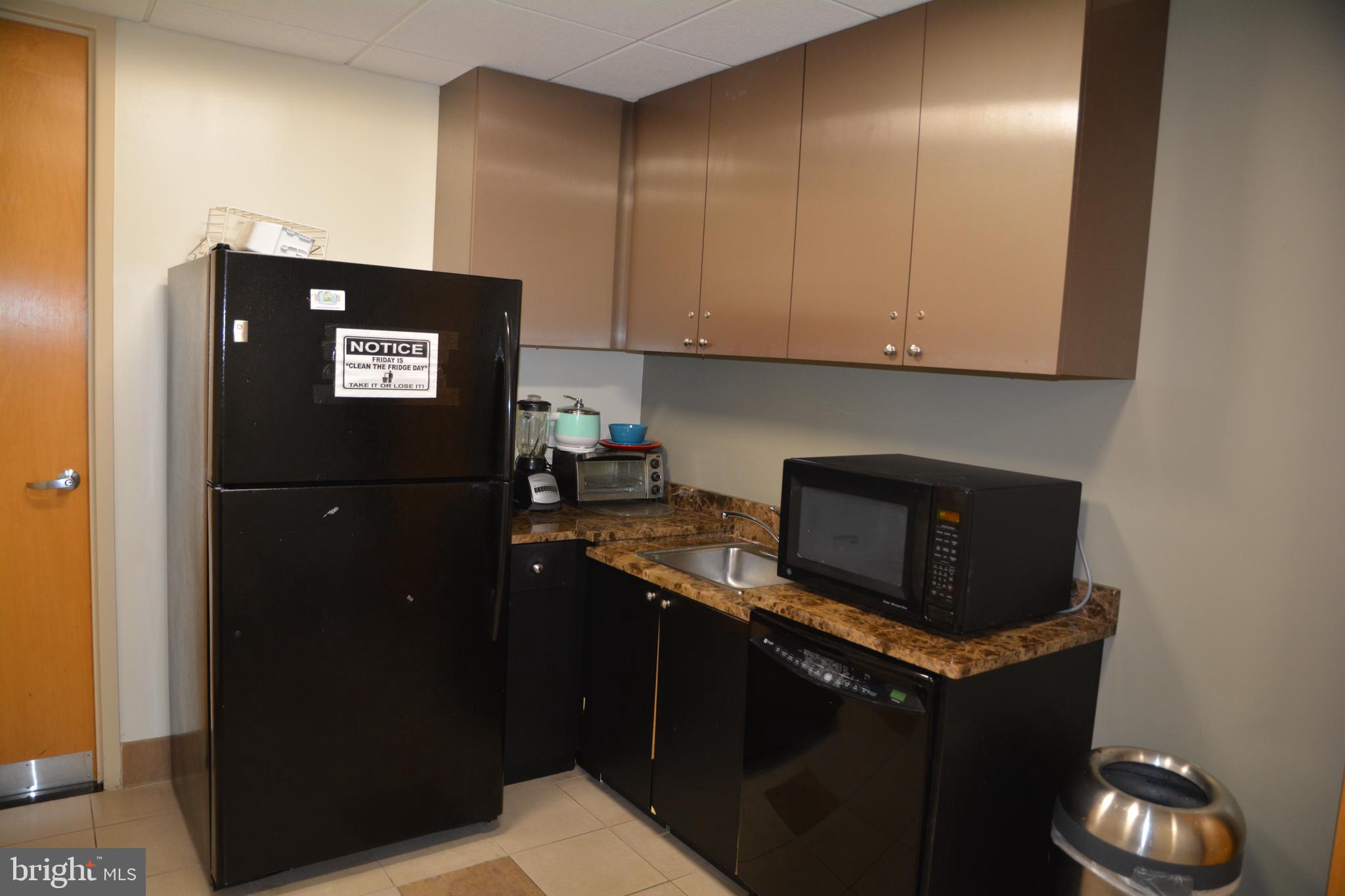 438 N FREDERICK AVENUE 455