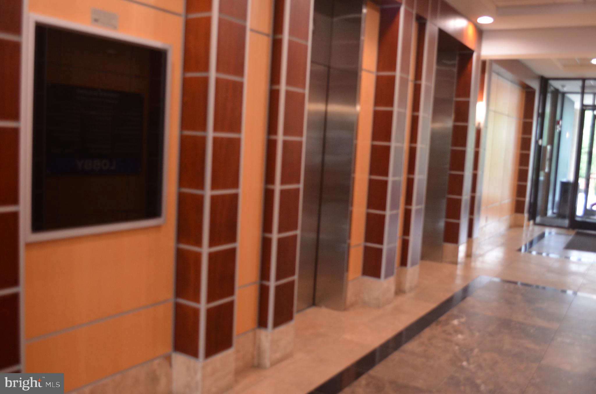 438 N FREDERICK AVENUE 455