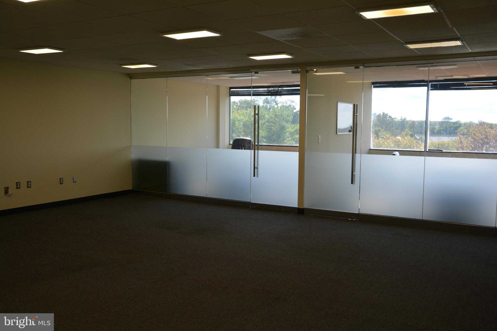 438 N FREDERICK AVENUE 455