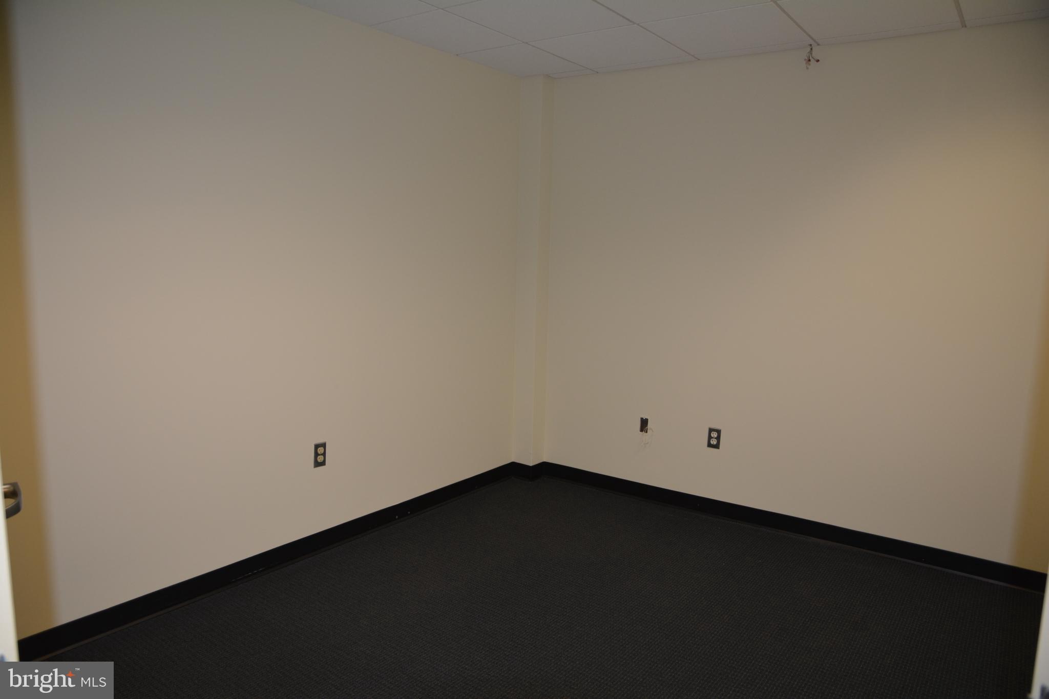 438 N FREDERICK AVENUE 435