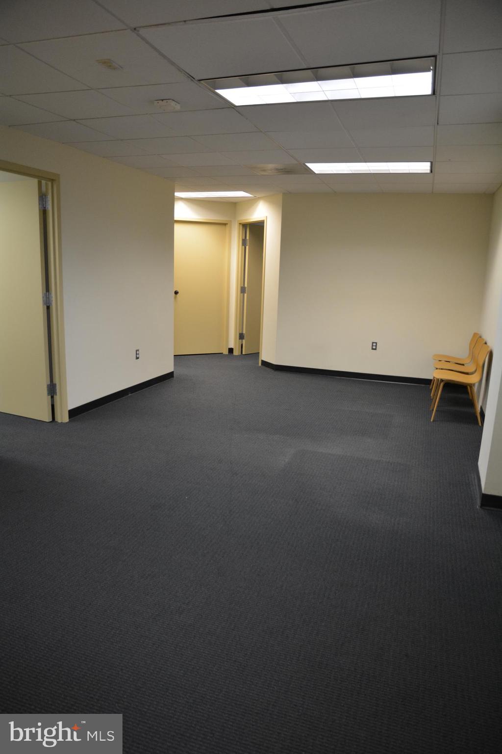 438 N FREDERICK AVENUE 435