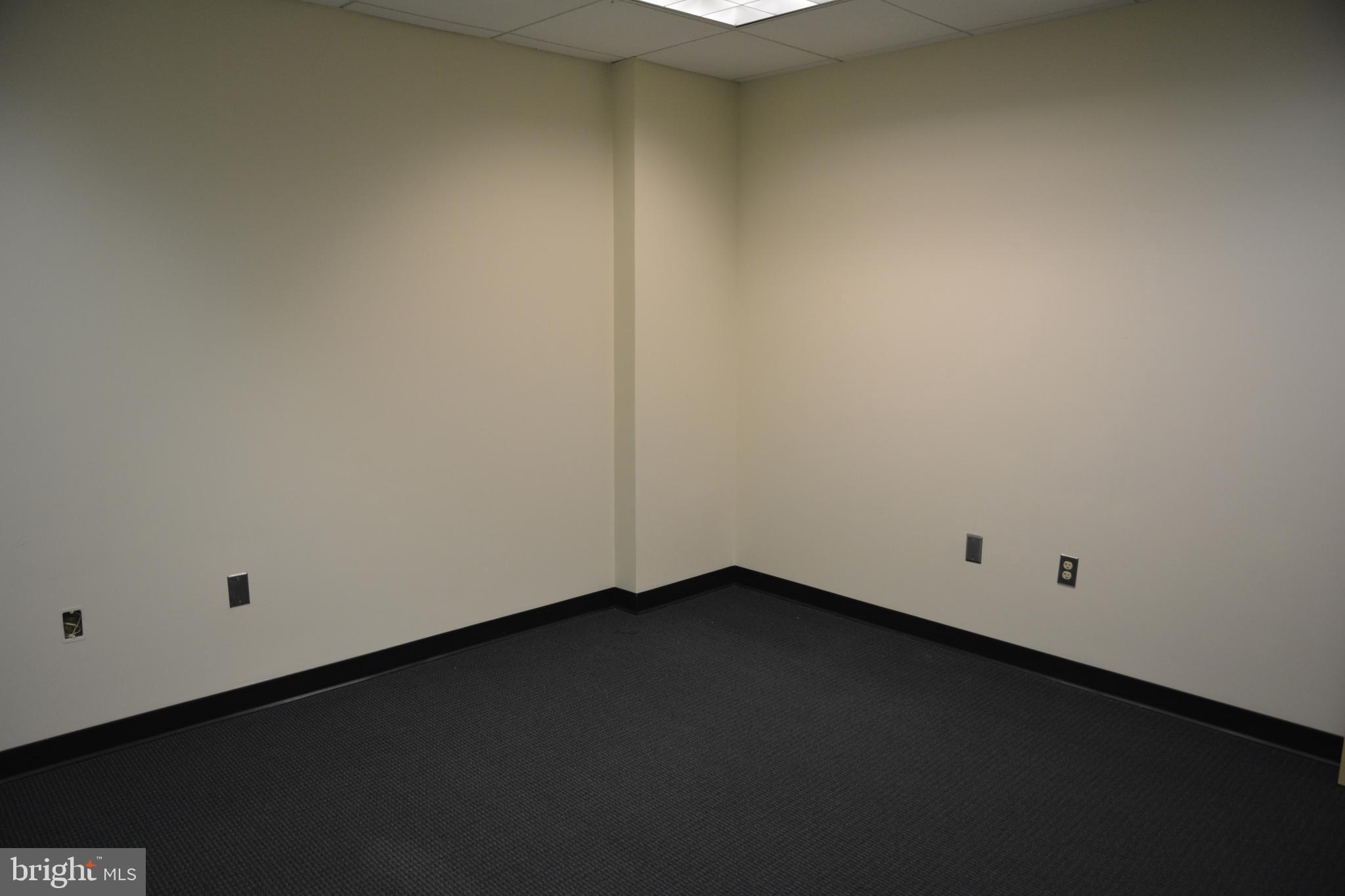 438 N FREDERICK AVENUE 435