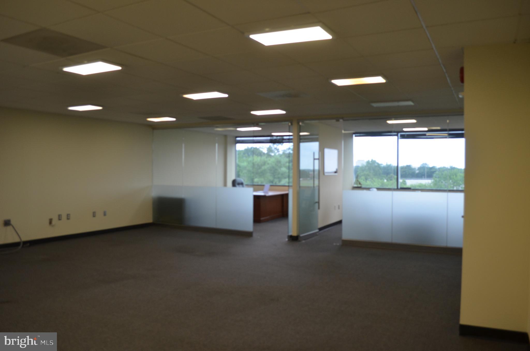 438 N FREDERICK AVENUE 455