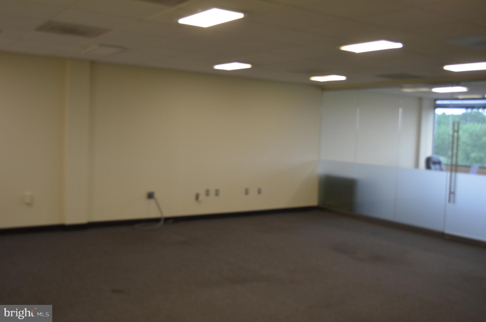 438 N FREDERICK AVENUE 455