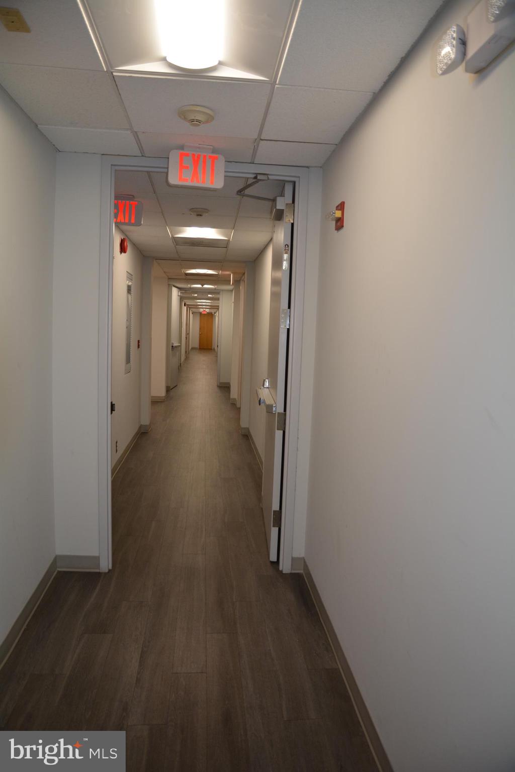 438 N FREDERICK AVENUE 455