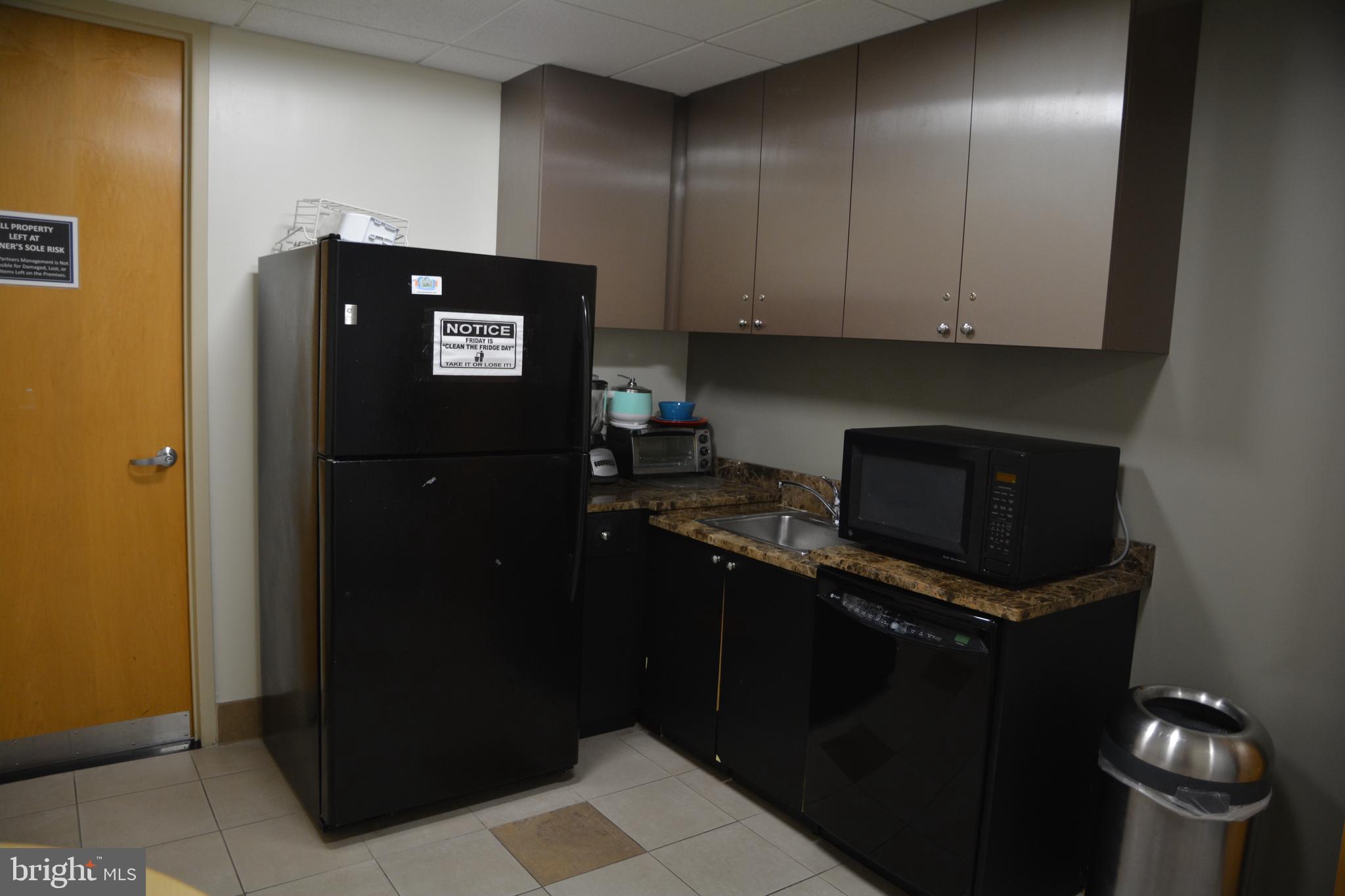 438 N FREDERICK AVENUE 455