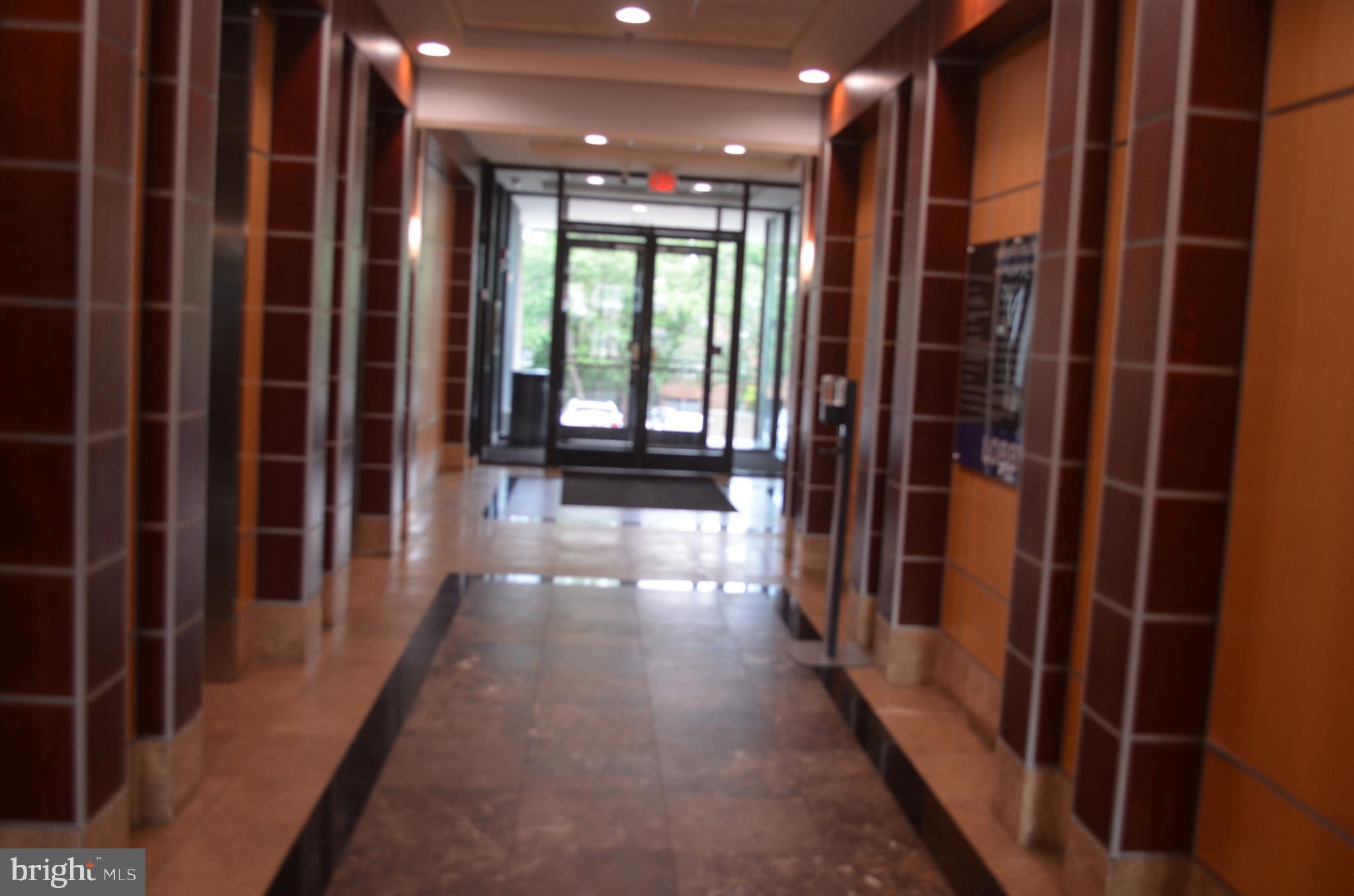 438 N FREDERICK AVENUE 455