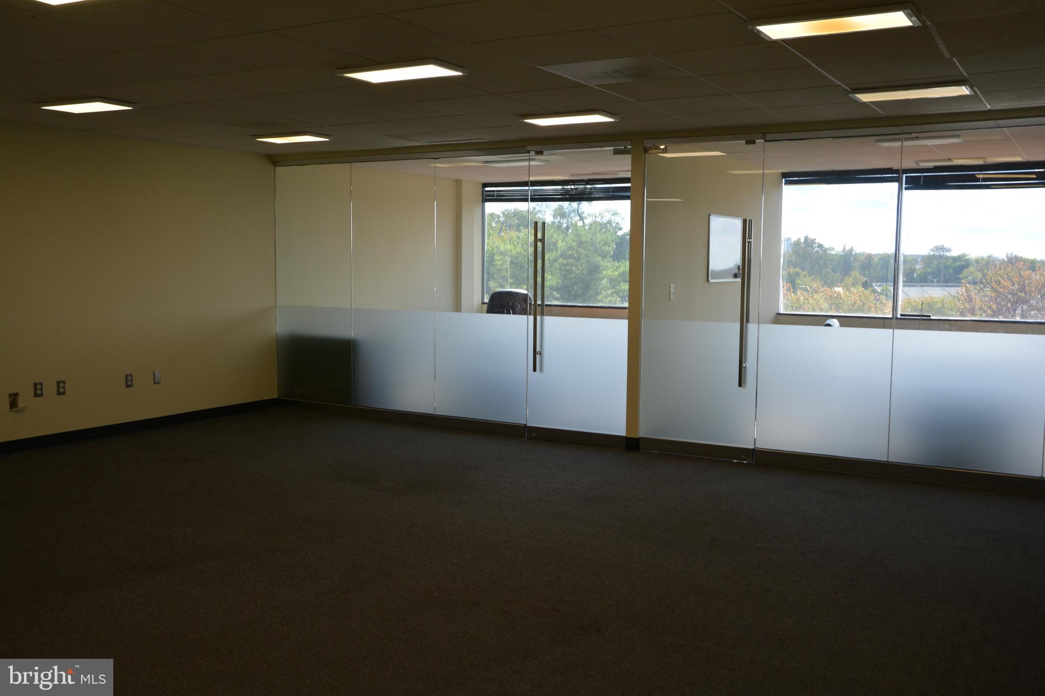 438 N FREDERICK AVENUE 455