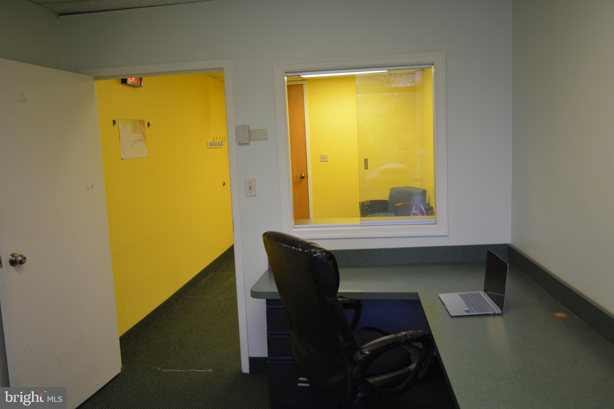 438 N FREDERICK AVENUE 320