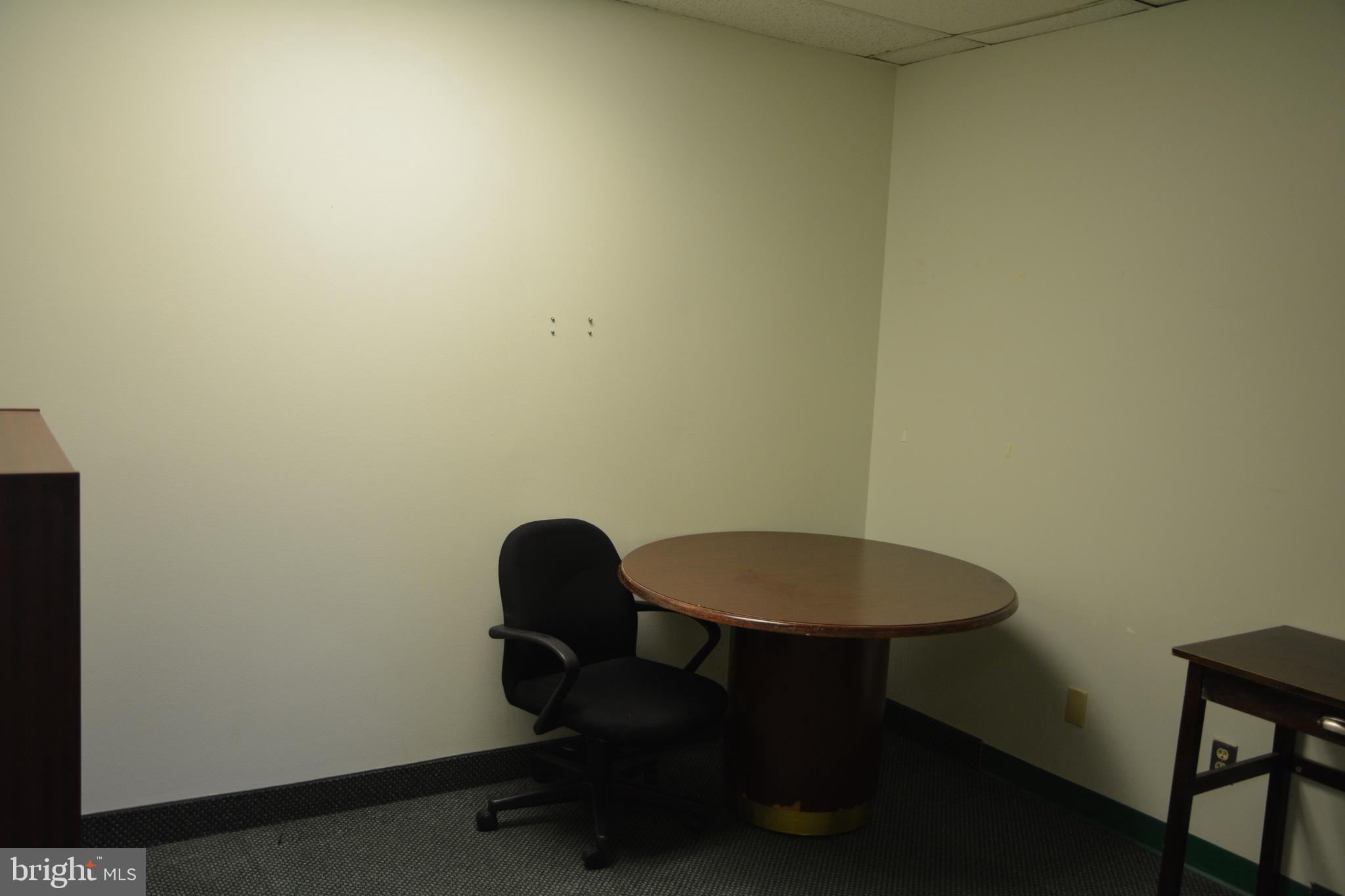 438 N FREDERICK AVENUE 320