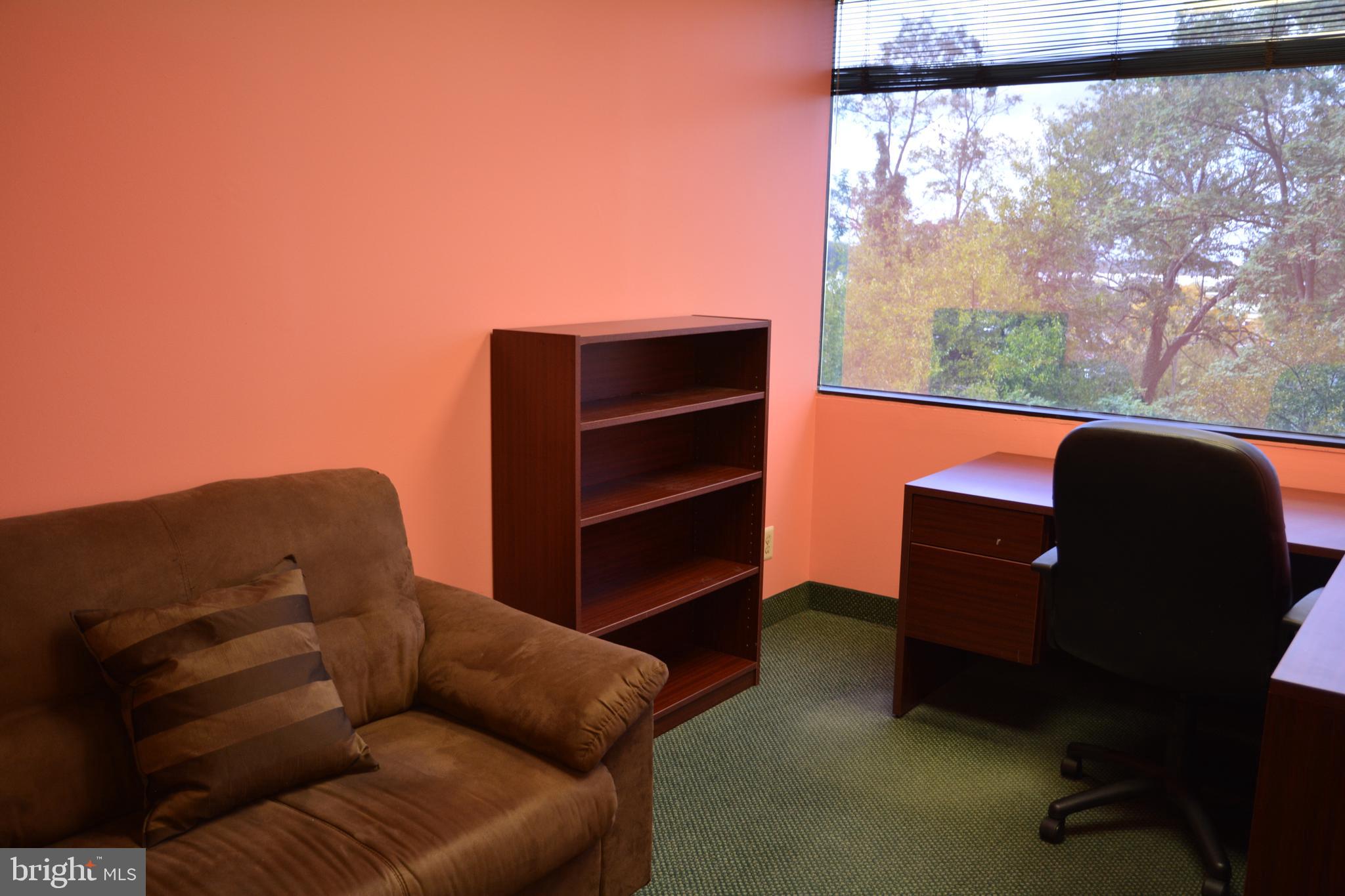 438 N FREDERICK AVENUE 320