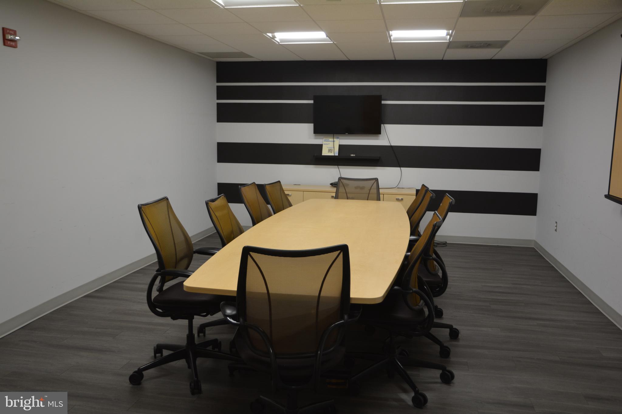 438 N FREDERICK AVENUE 320