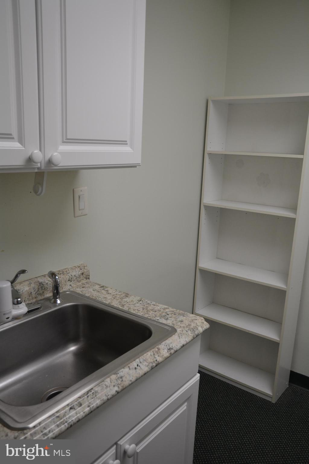 438 N FREDERICK AVENUE 320