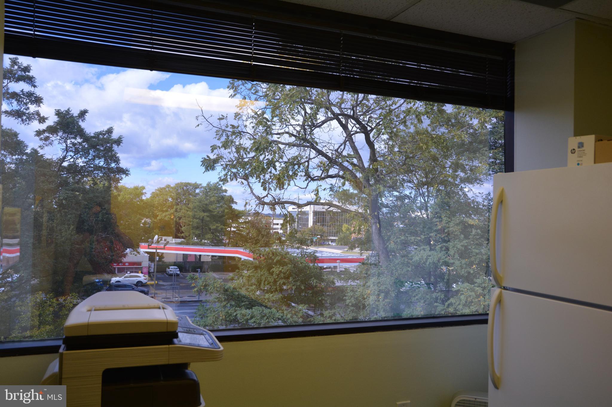 438 N FREDERICK AVENUE 320