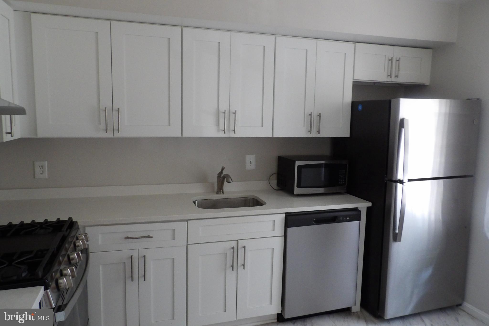 762-102 QUINCE ORCHARD BLVD #762-102