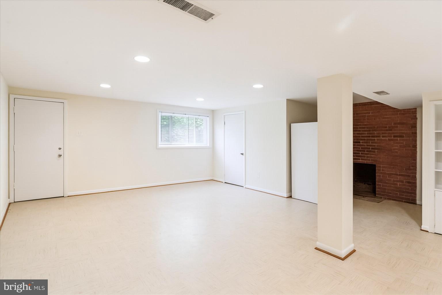 6049 AVON DRIVE