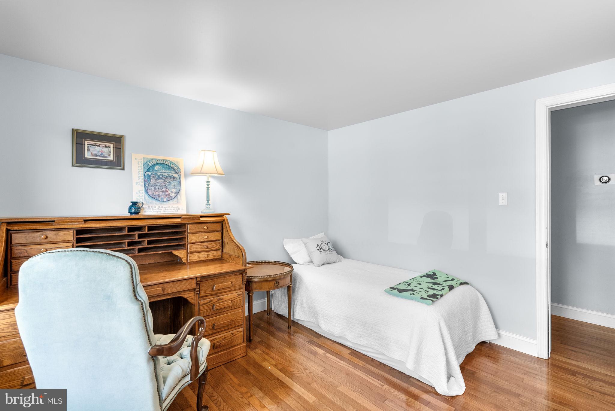 24808 SHOWBARN CIRCLE