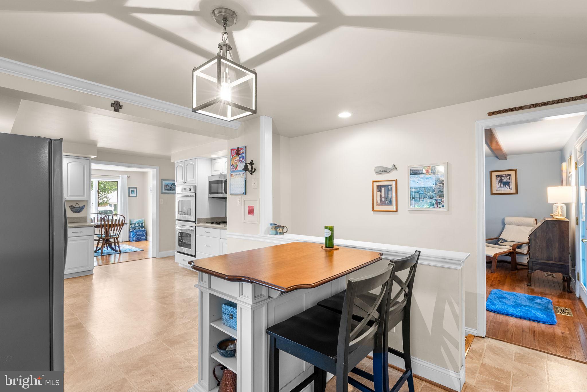 24808 SHOWBARN CIRCLE