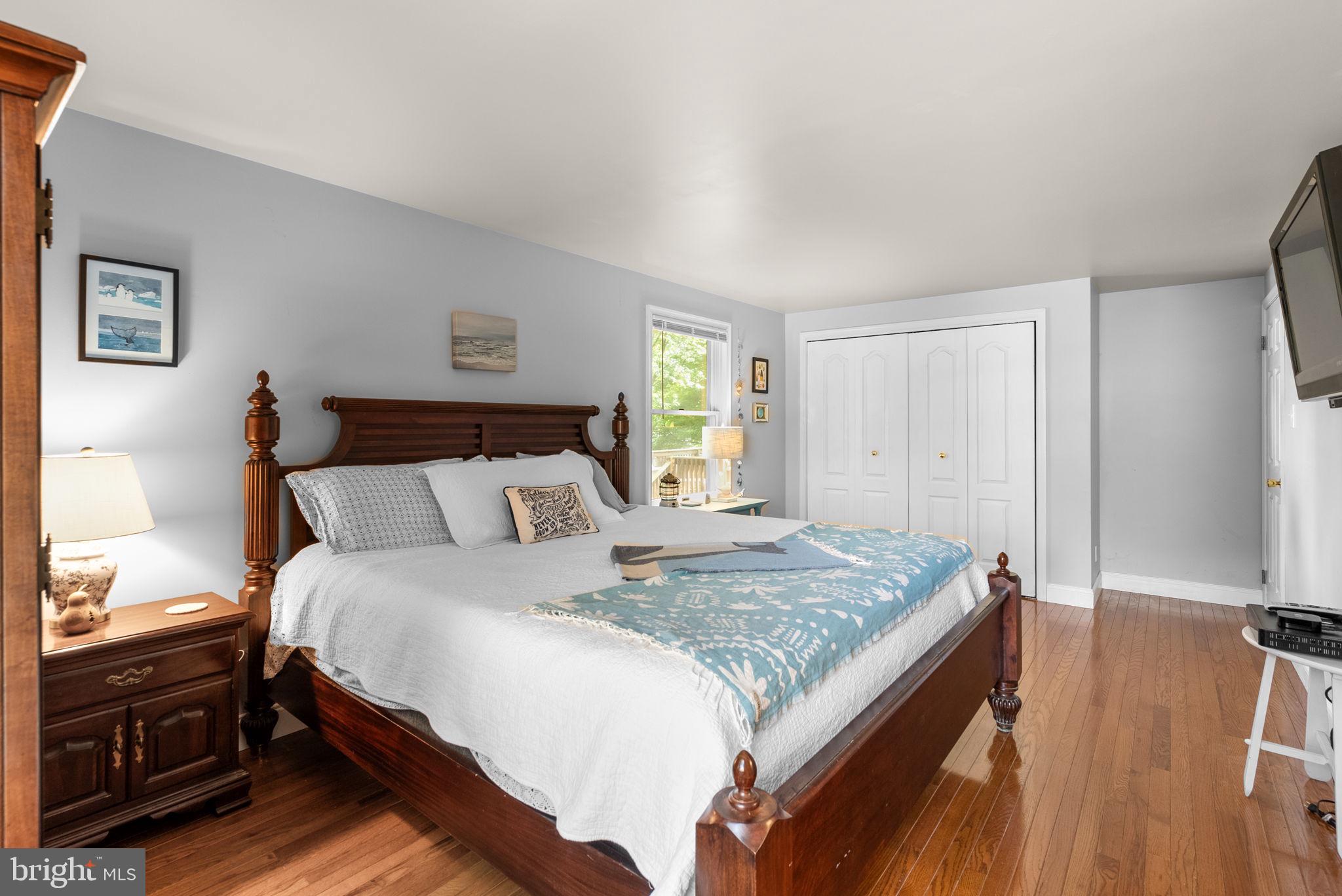 24808 SHOWBARN CIRCLE