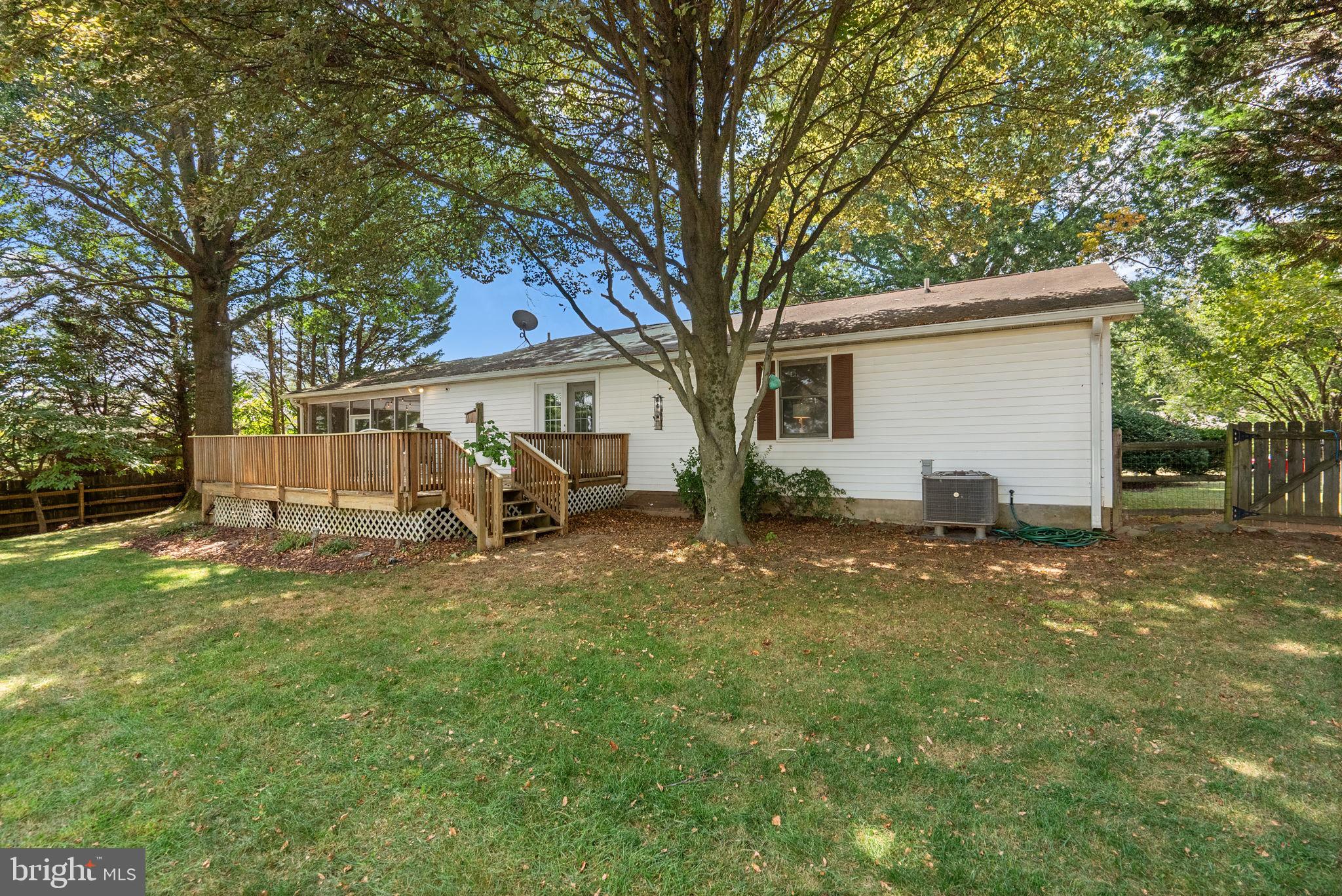 24808 SHOWBARN CIRCLE