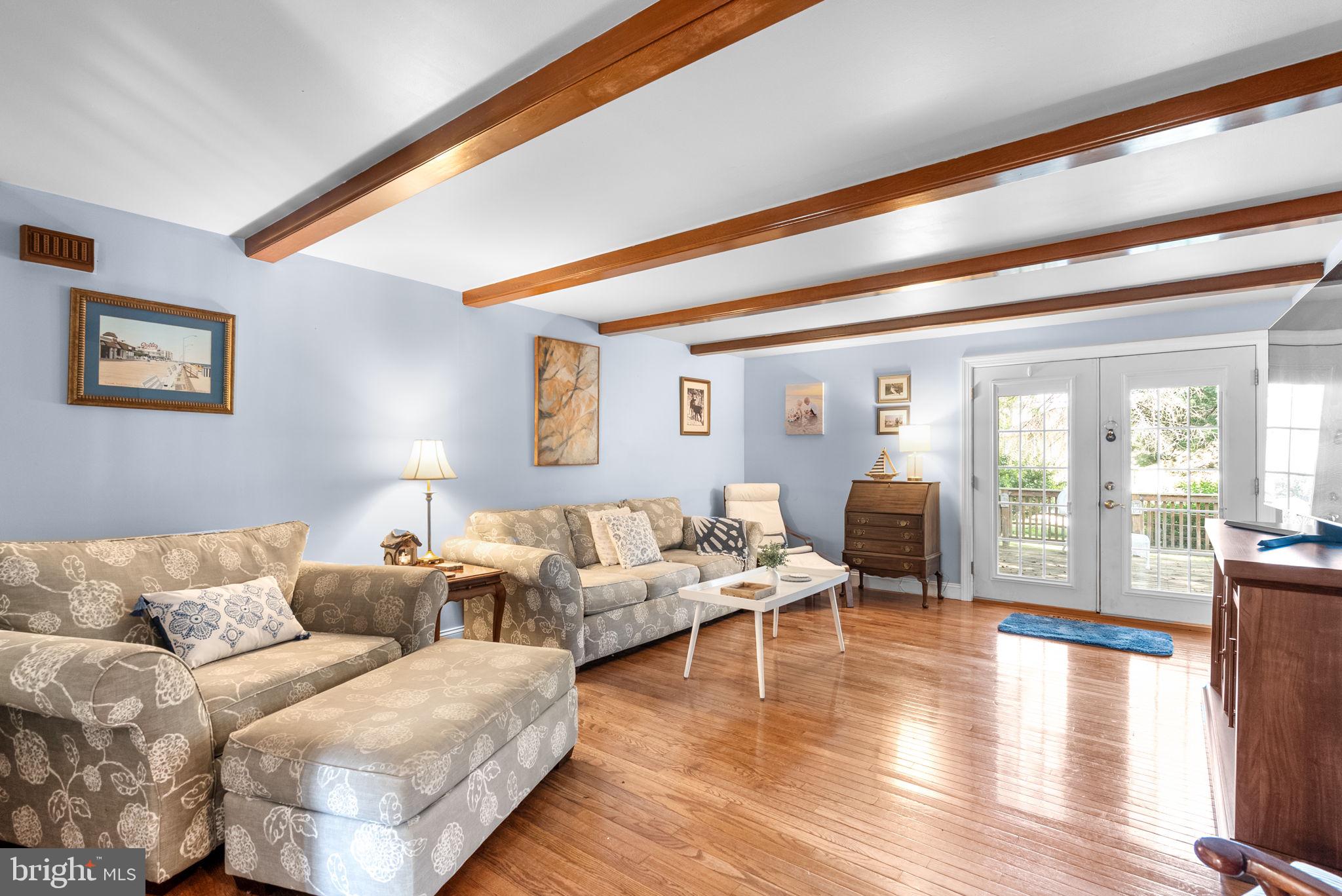 24808 SHOWBARN CIRCLE
