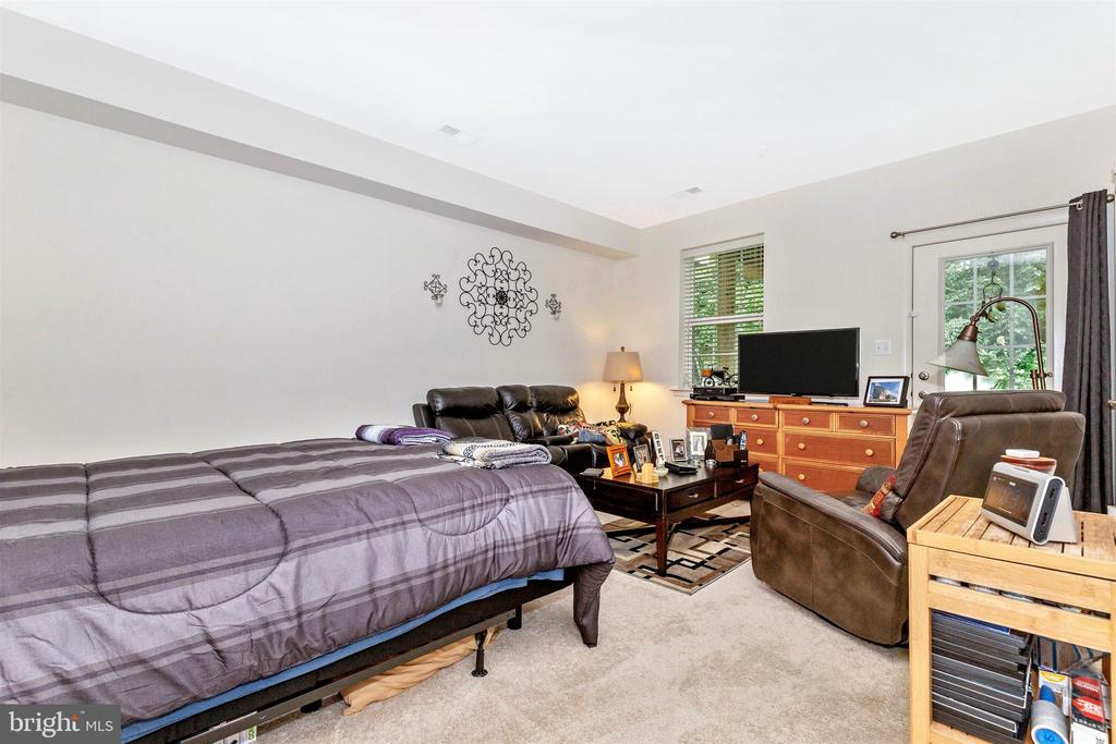 12751 LONGFORD GLEN DRIVE