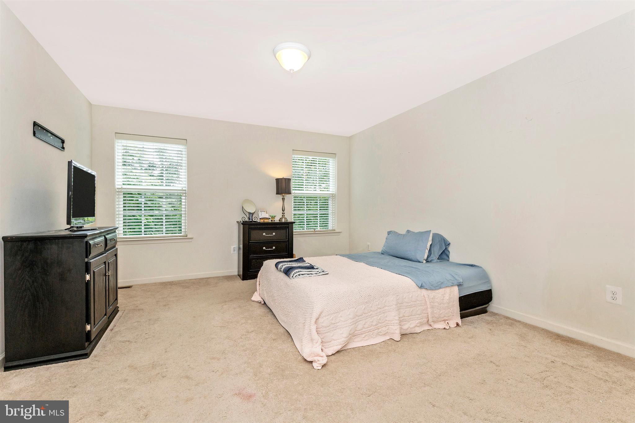 12751 LONGFORD GLEN DRIVE