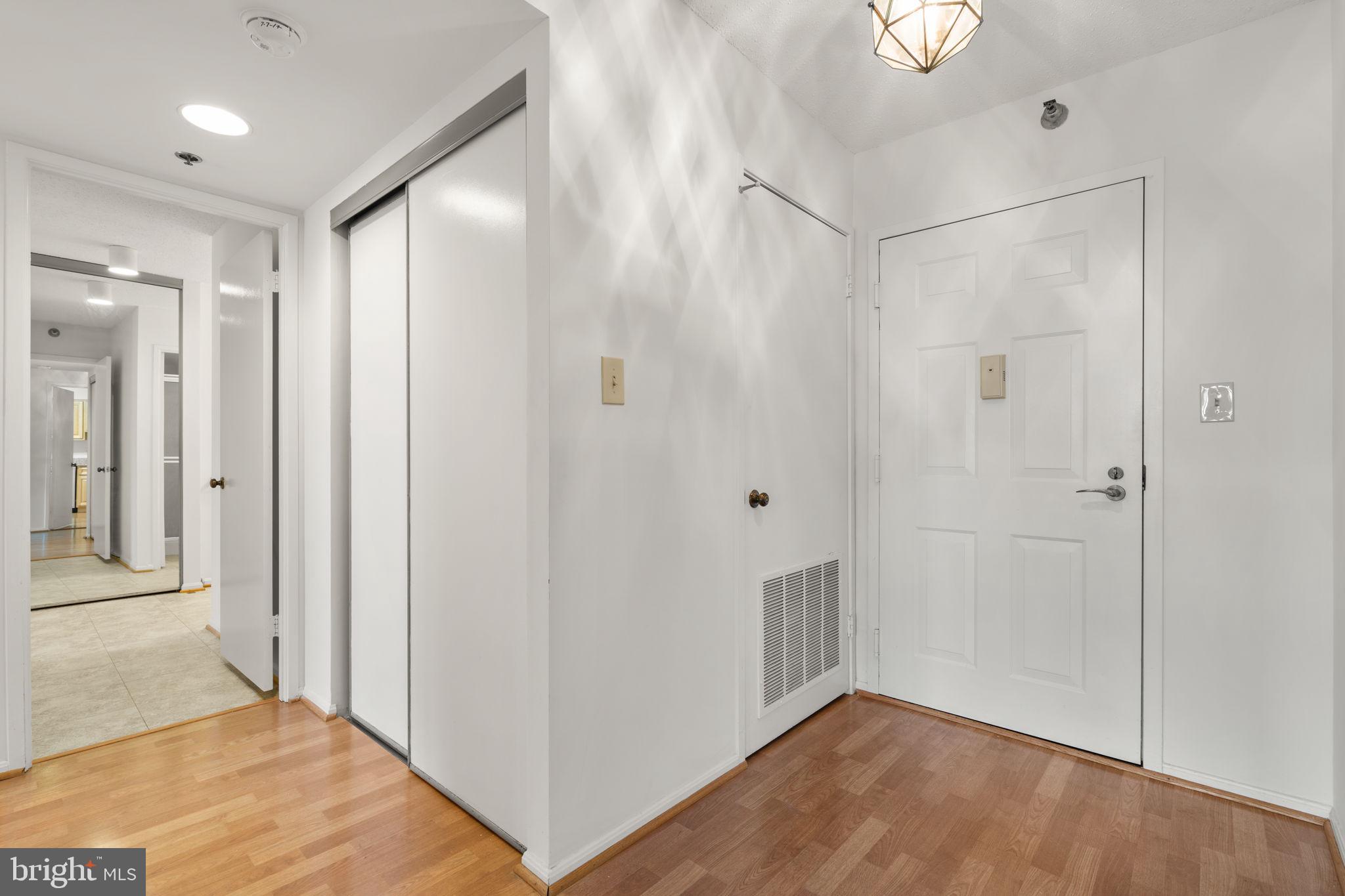 15100 INTERLACHEN DRIVE 4-918