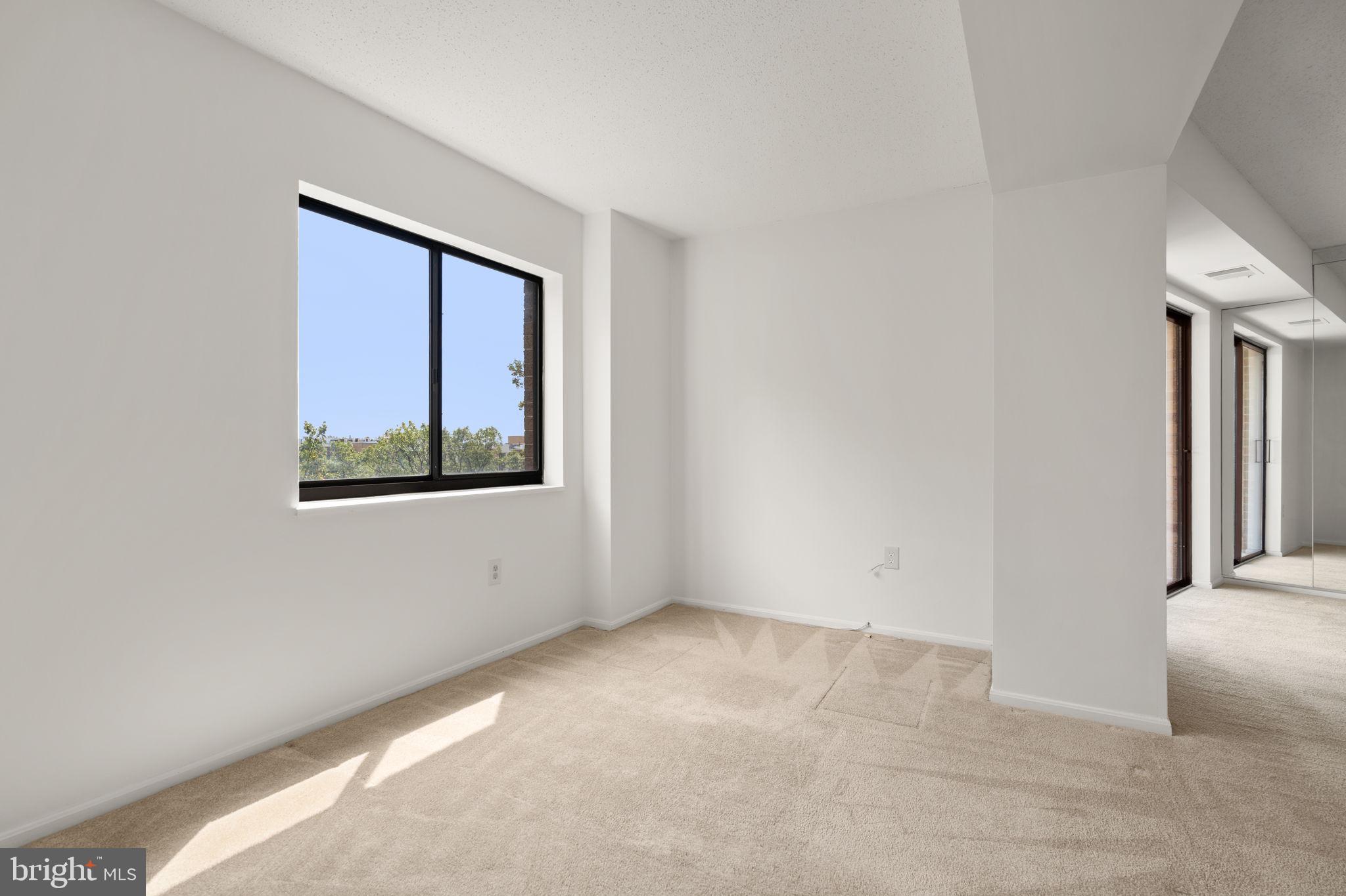 15100 INTERLACHEN DRIVE 4-918