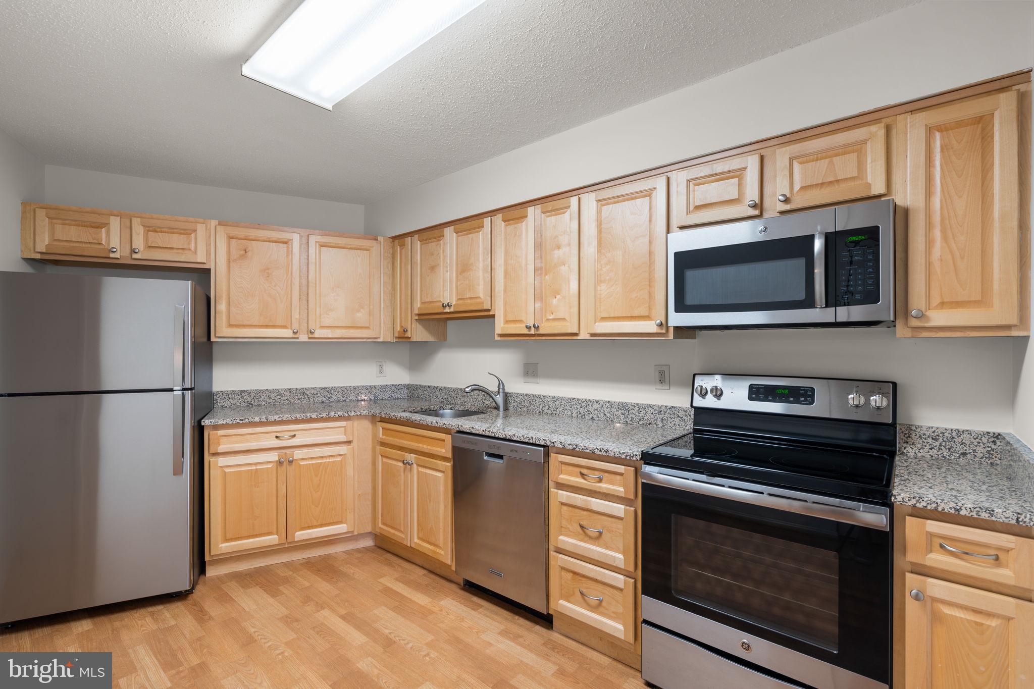 15100 INTERLACHEN DRIVE 4-918