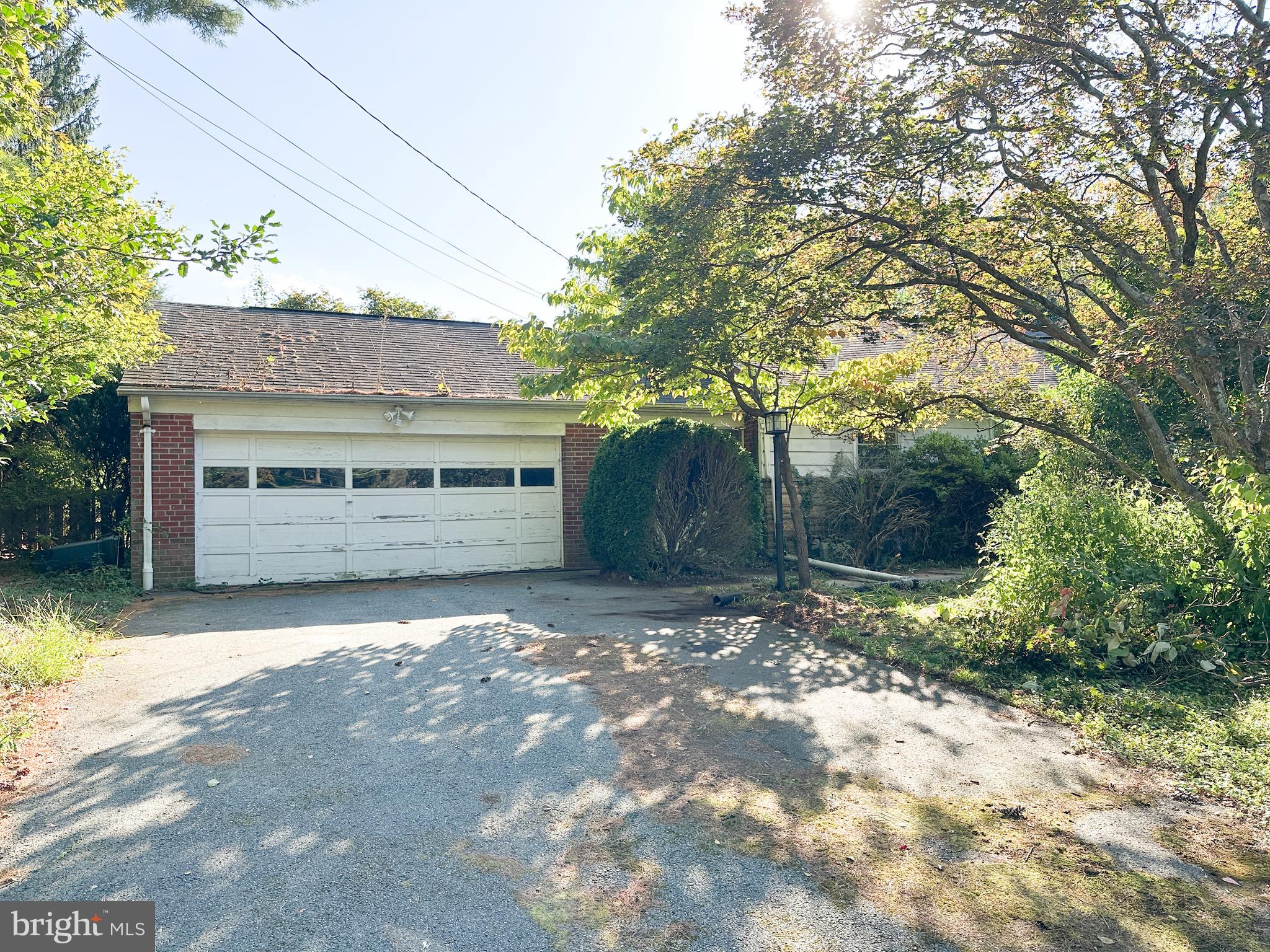 9223 ROSEMONT DRIVE
