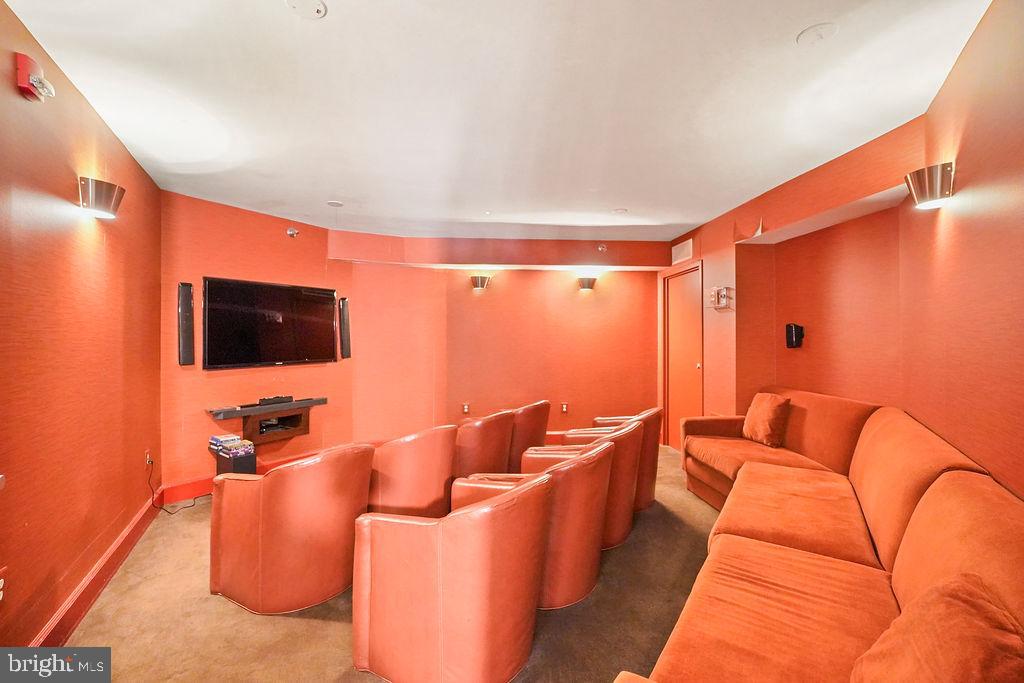 10101 GROSVENOR PLACE 1004