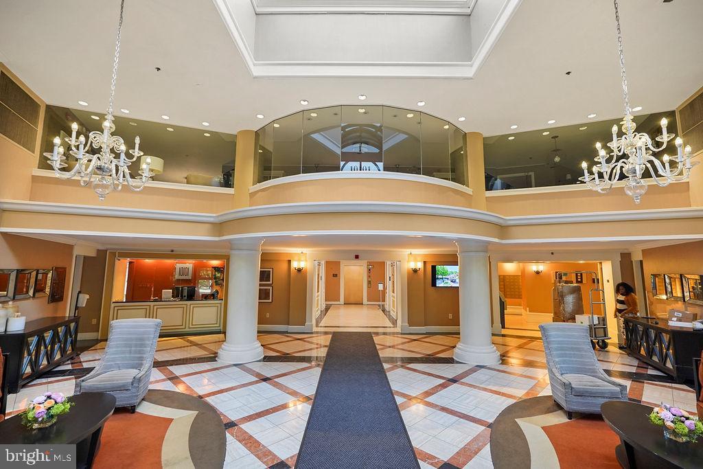 10101 GROSVENOR PLACE 1004