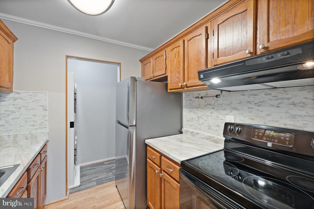 13121 WONDERLAND WAY 13-140