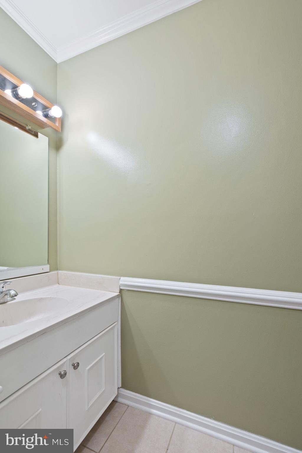 13121 WONDERLAND WAY 13-140