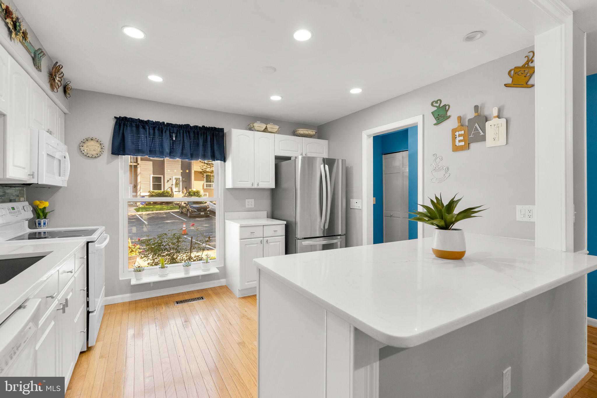 25732 VALLEY PARK TERRACE H-2