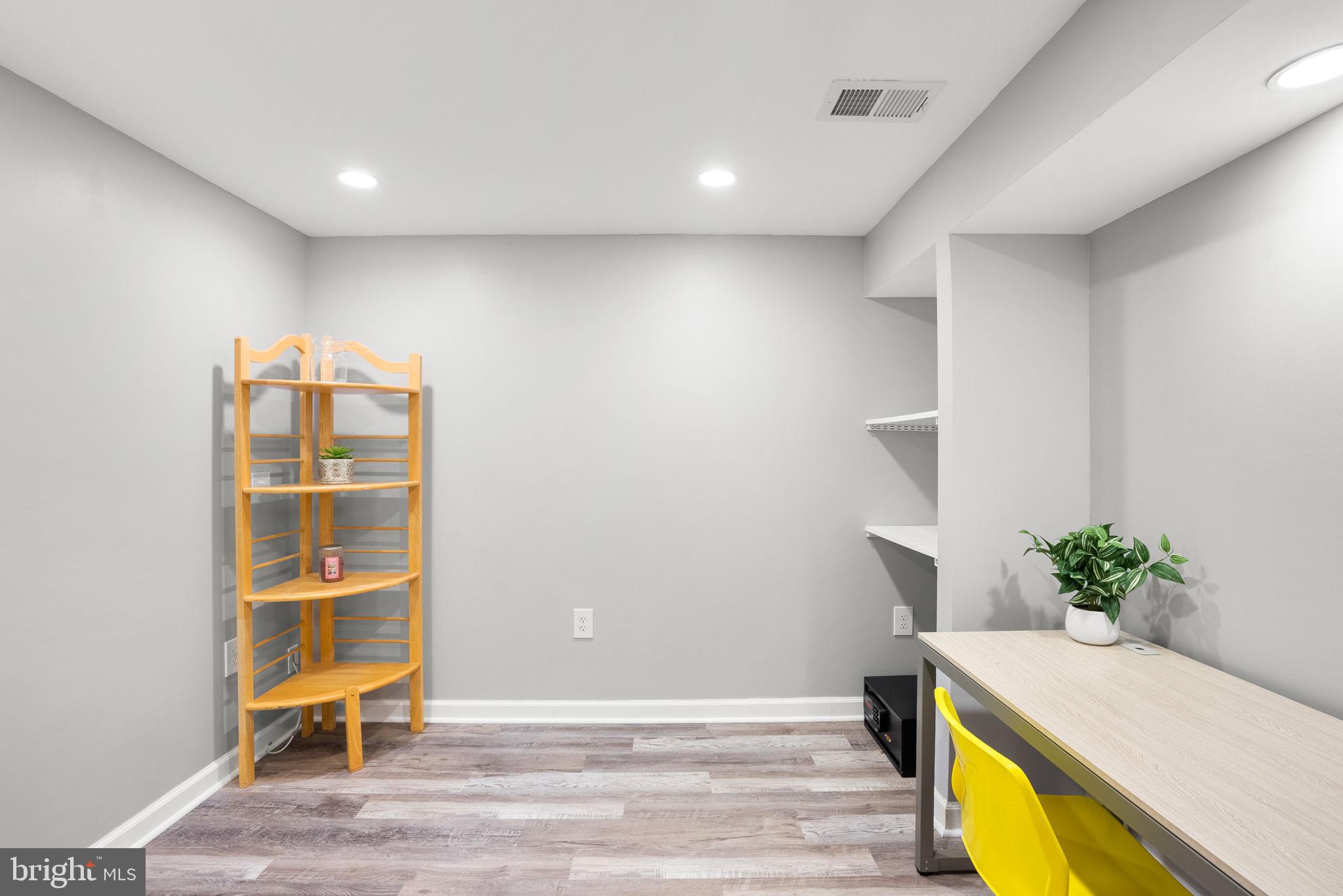25732 VALLEY PARK TERRACE H-2