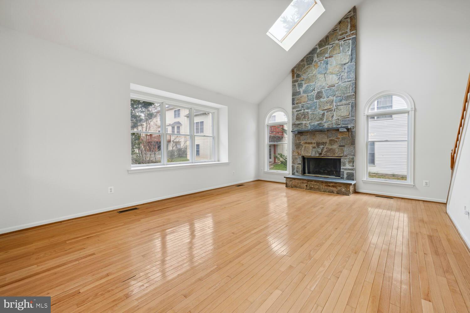 22003 WHITE TRELLIS LANE