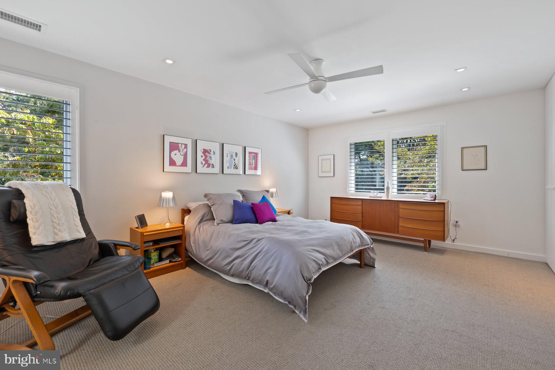 16400 MONTECREST LANE