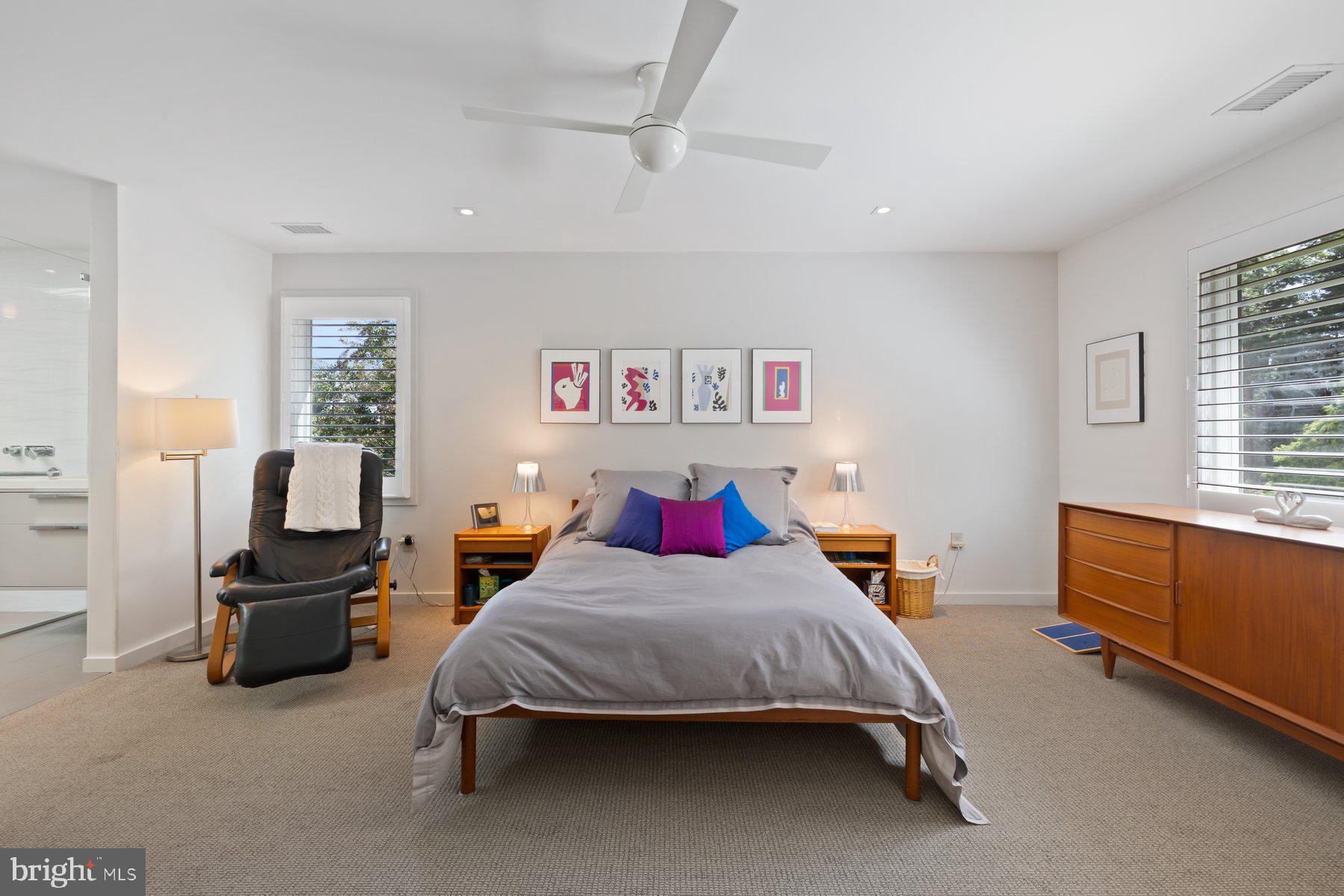 16400 MONTECREST LANE