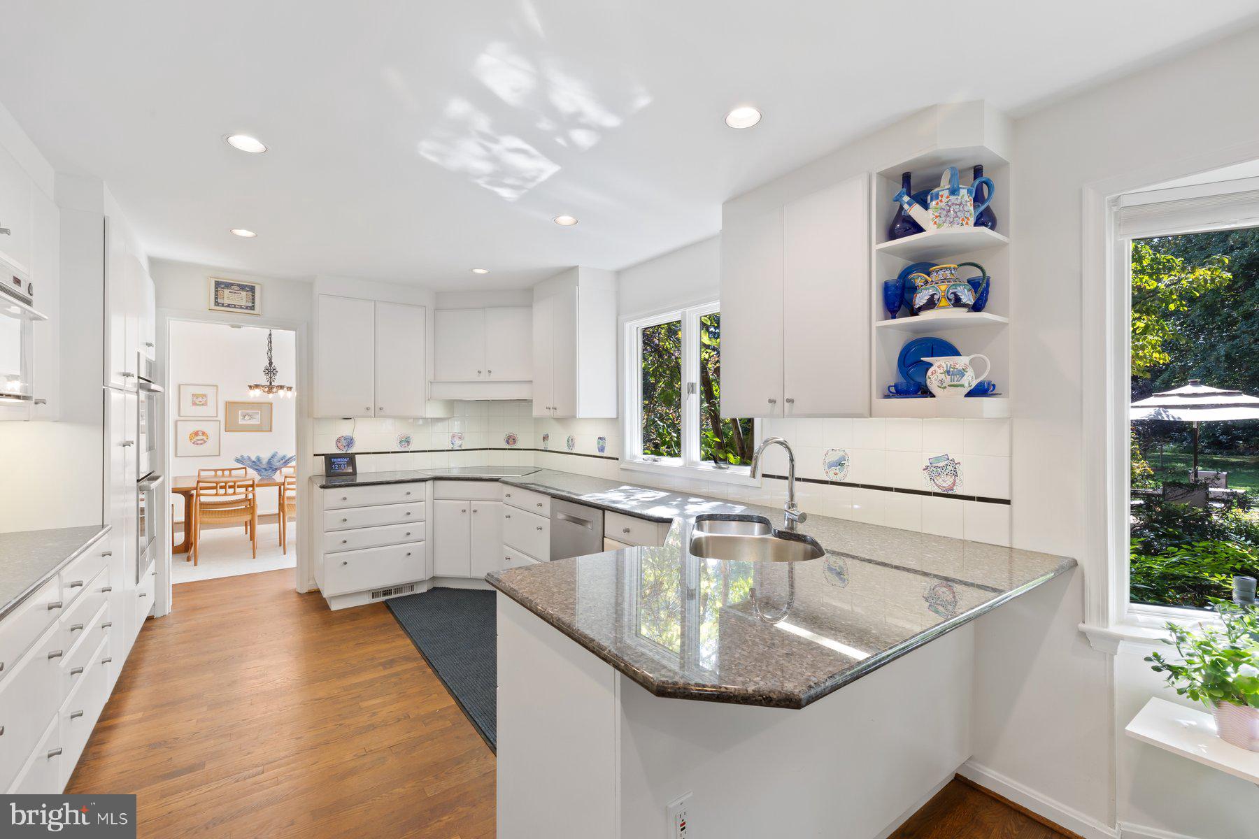 16400 MONTECREST LANE