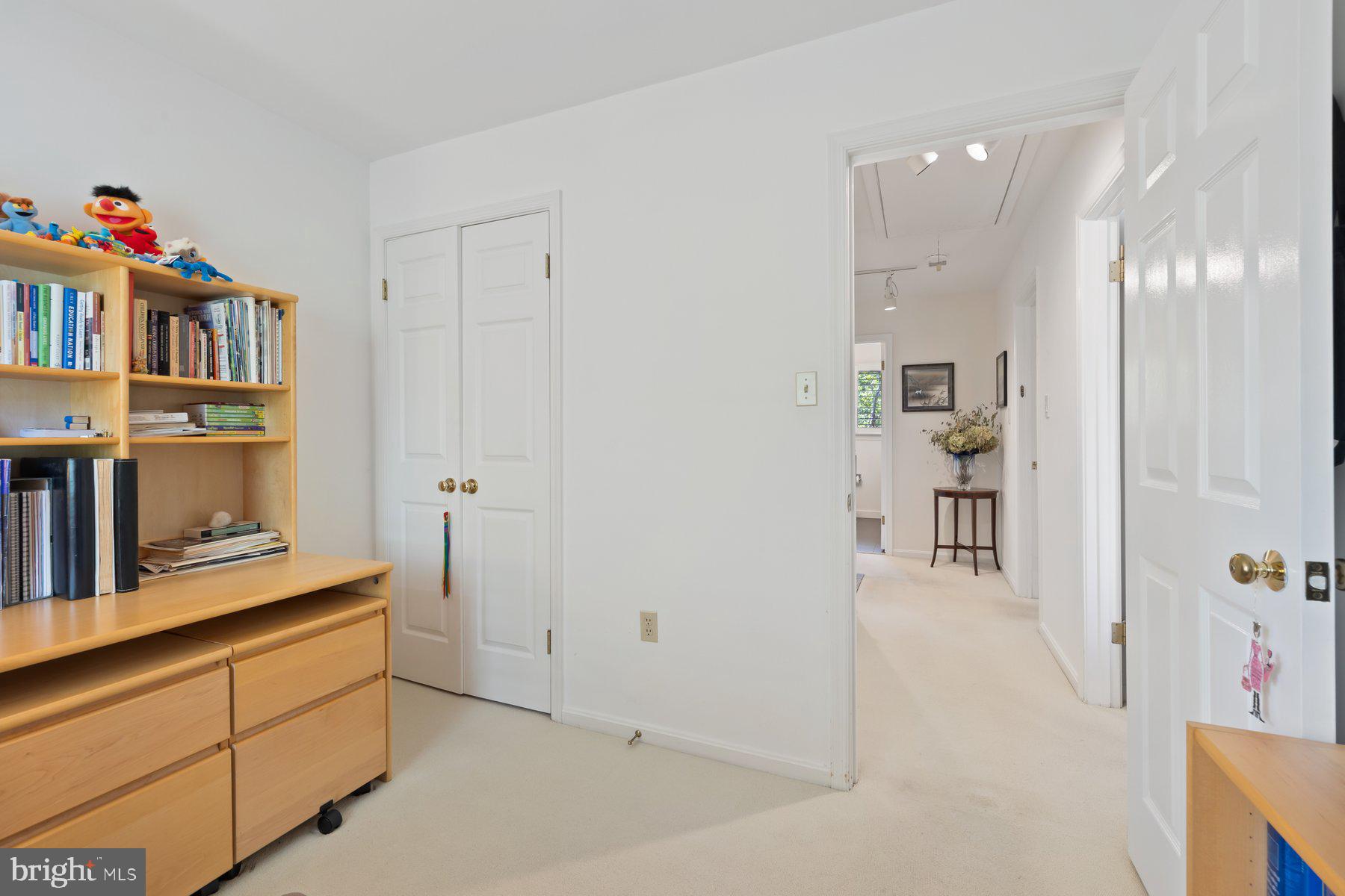 16400 MONTECREST LANE