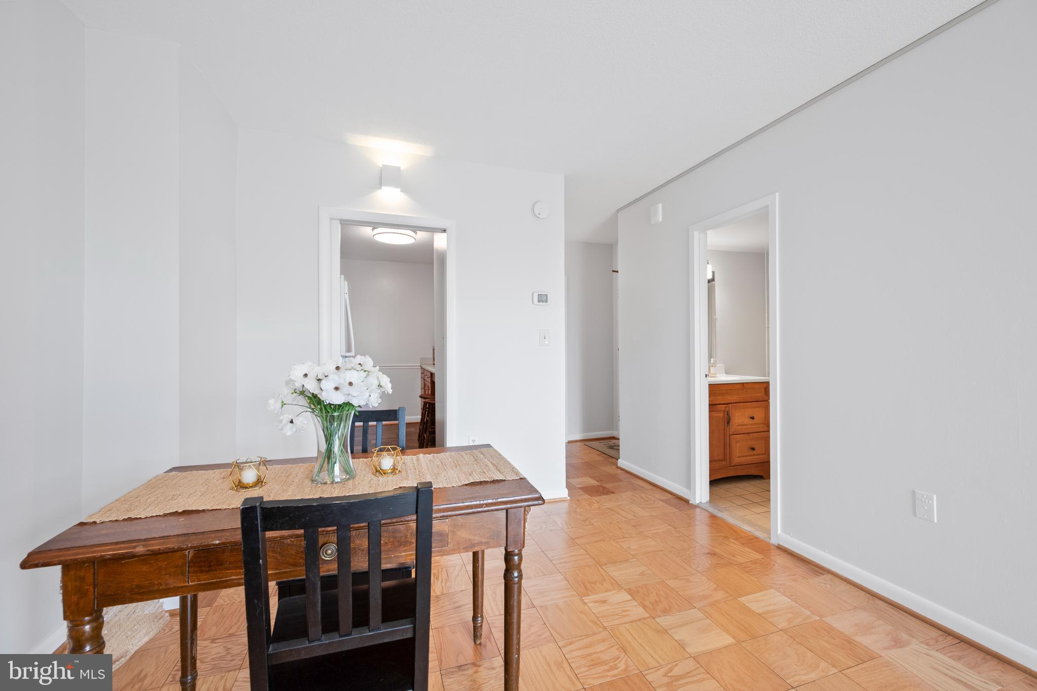 4242 E WEST HIGHWAY 617