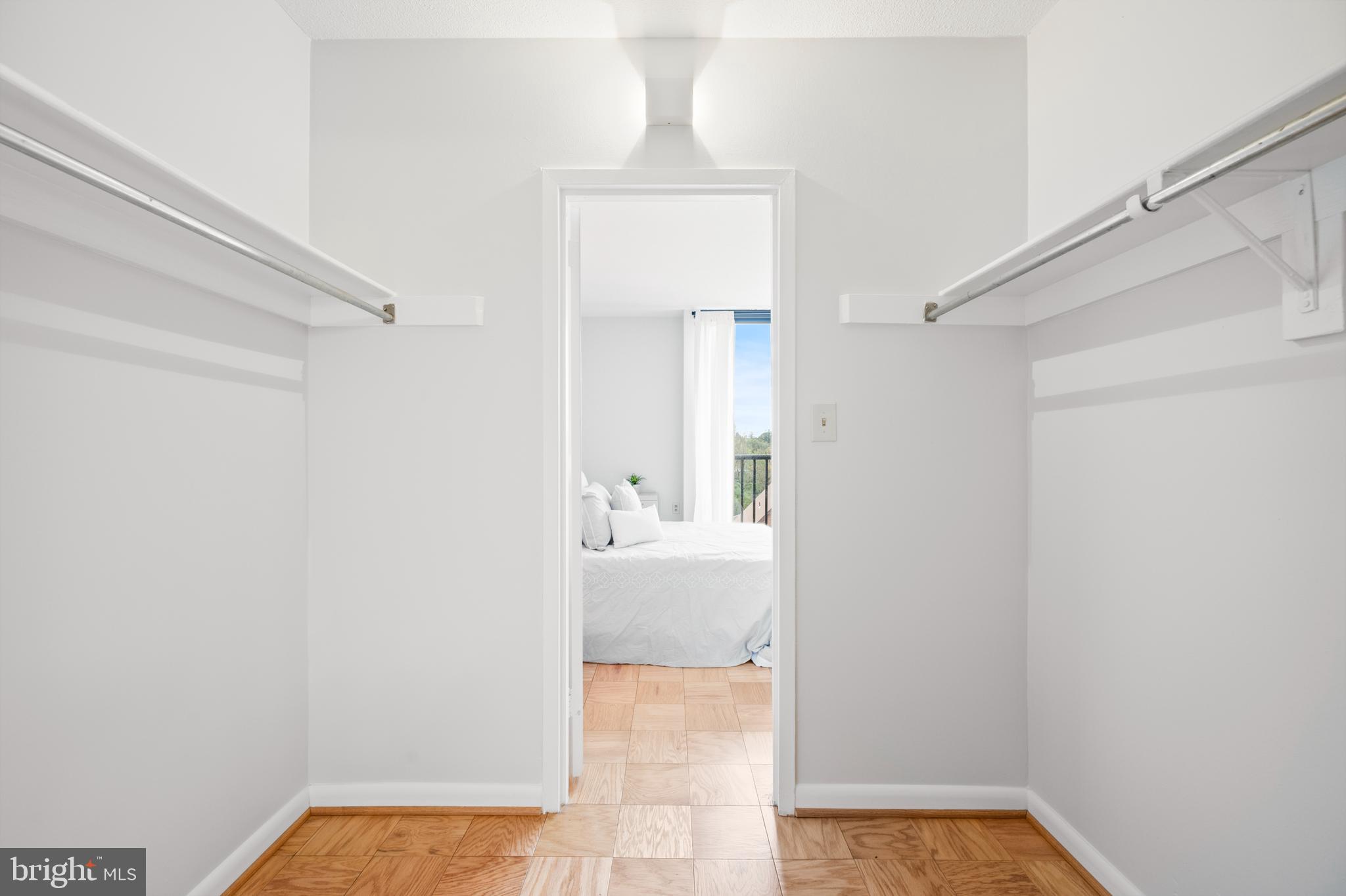 4242 E WEST HIGHWAY 617