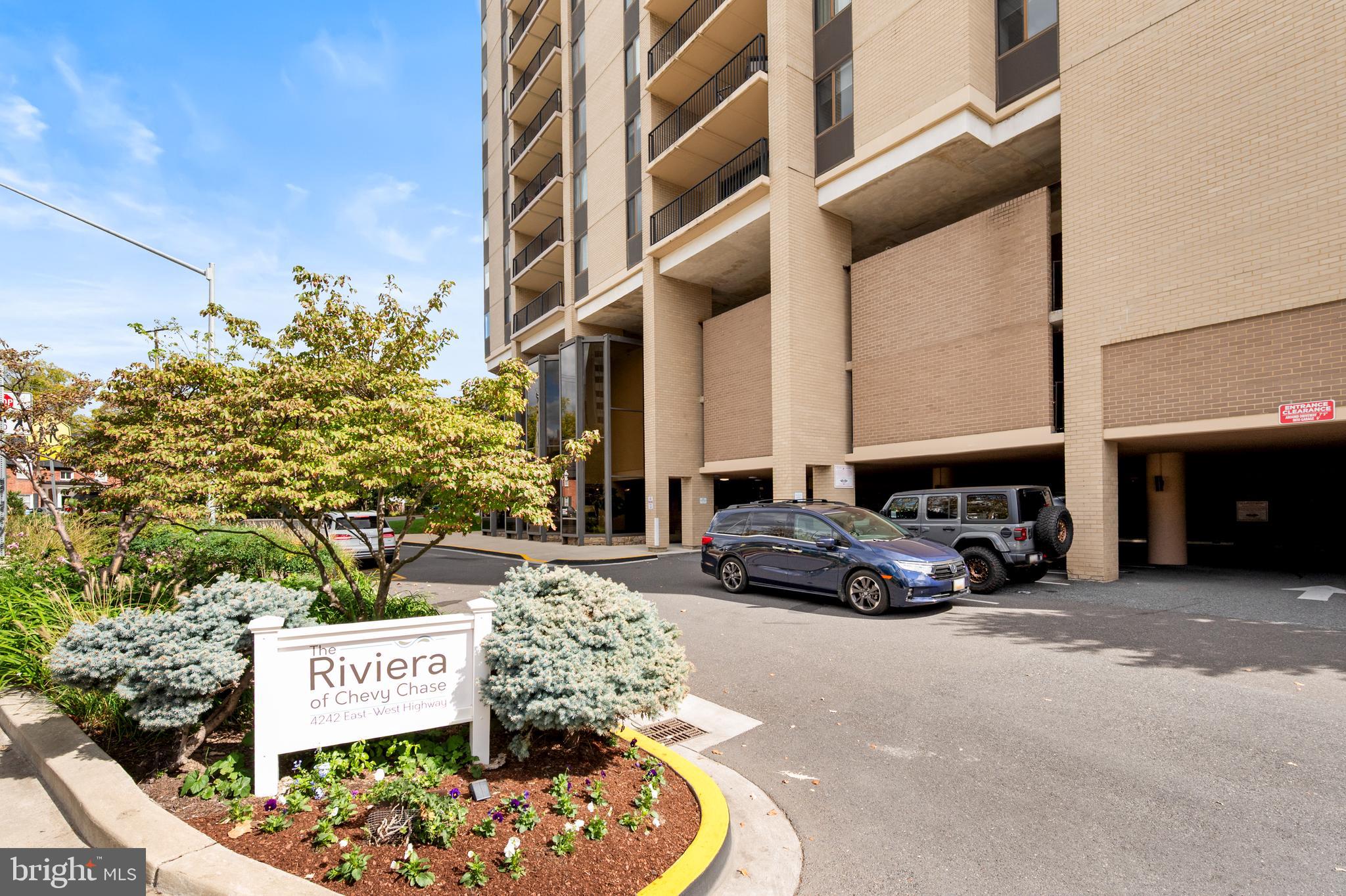 4242 E WEST HIGHWAY 617